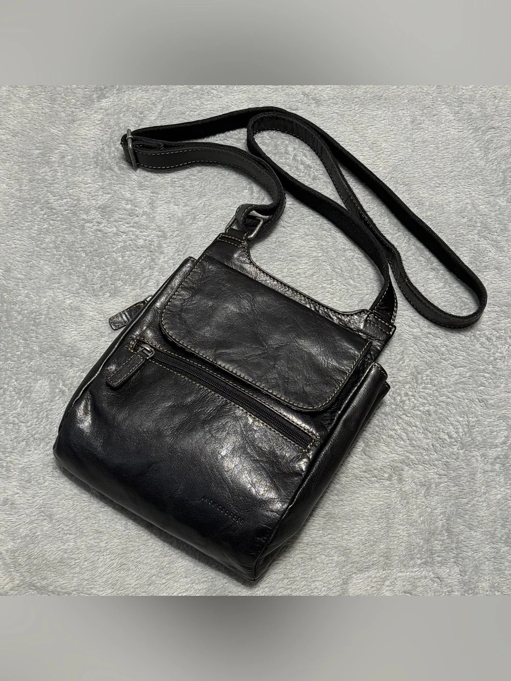 Jack Georges Black Slim Genuine Leather Organizer Crossbody Shoulder Bag NEW